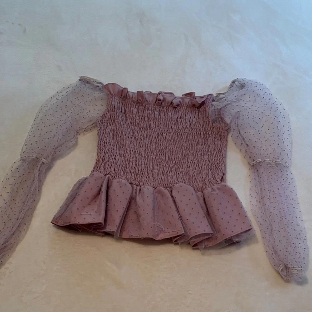 Light purple Ruffled Top - Picture 1 of 1